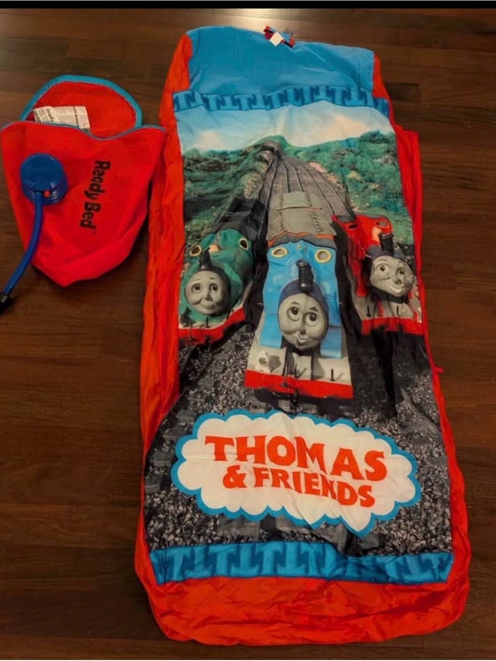 Thomas & Friends Sleeping Bag/blow up mattress and carrying case